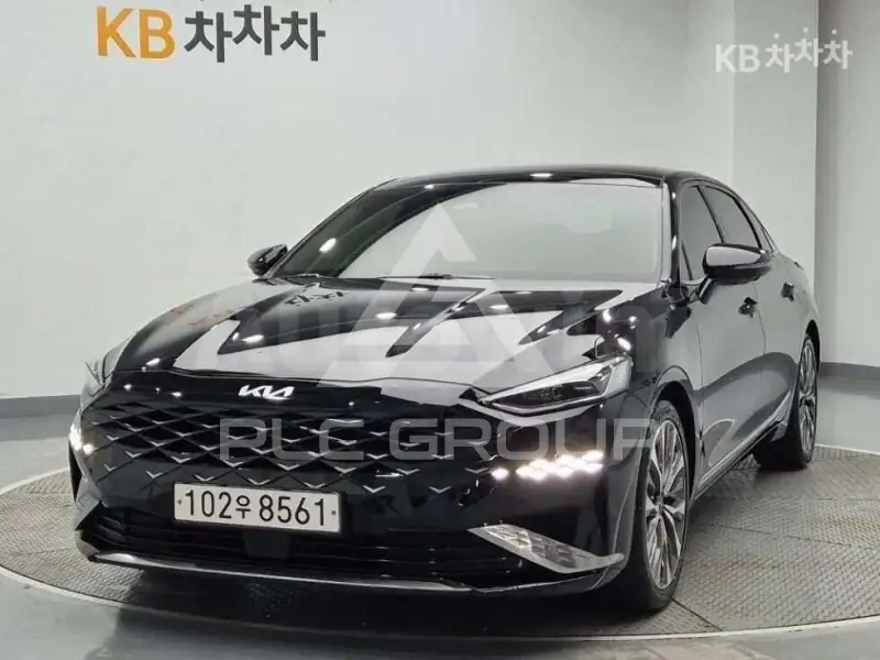 2022 KIA K8