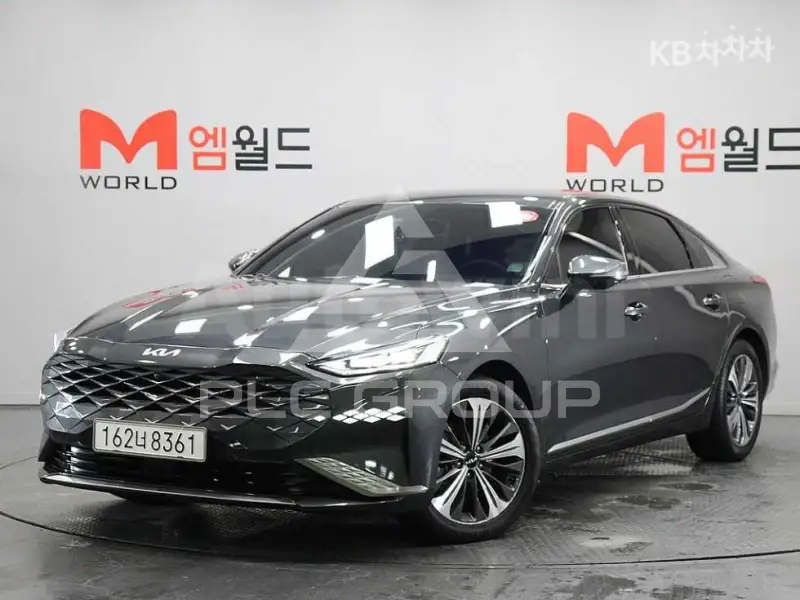 2022 KIA K8
