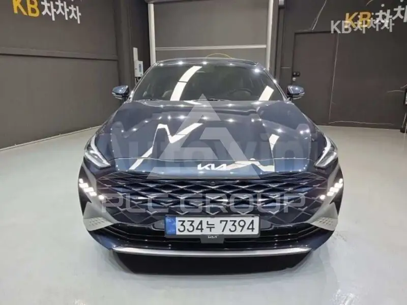 2022 KIA K8