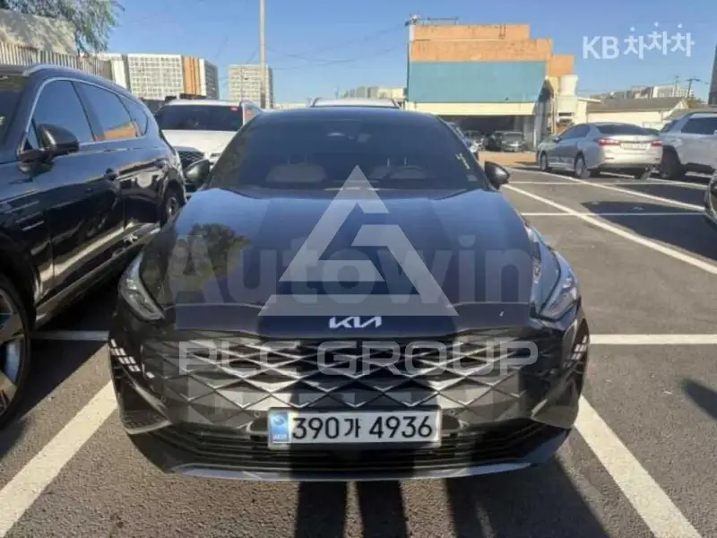 2022 KIA K8