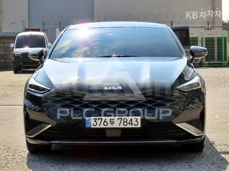 2022 KIA K8