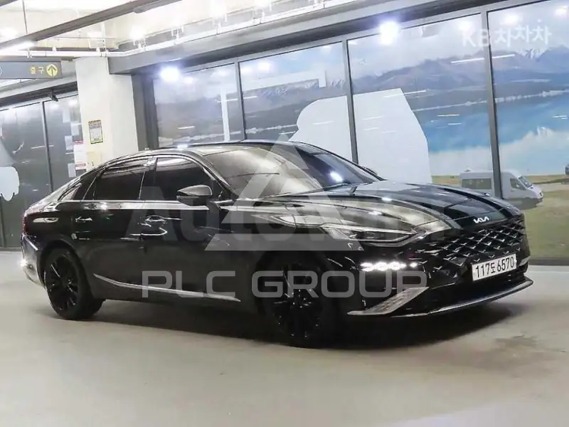 2022 KIA K8
