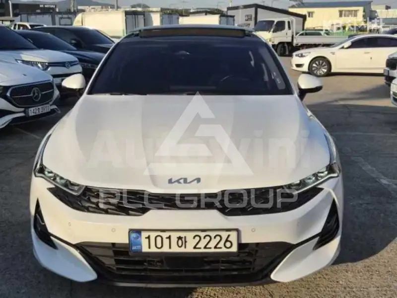 2022 KIA K5