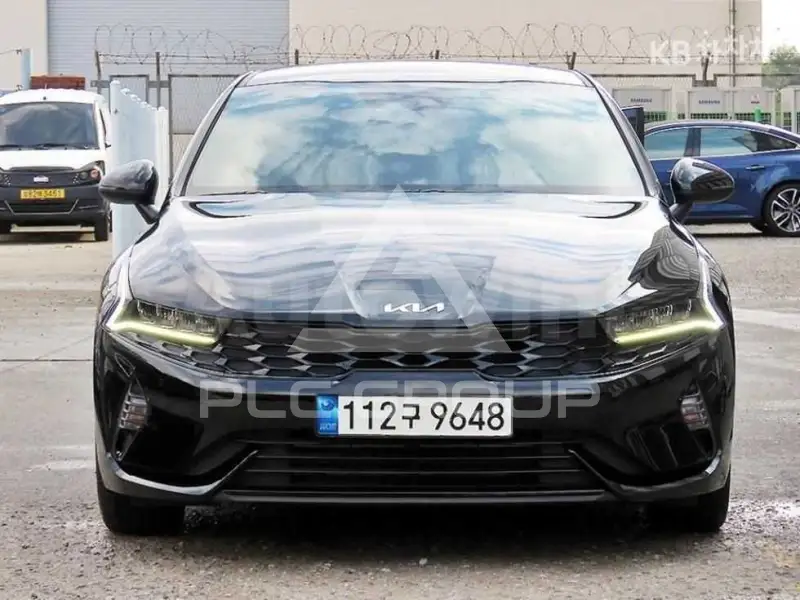 2022 KIA K5