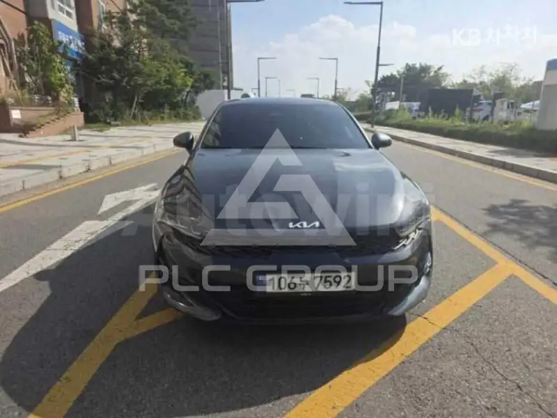 2022 KIA K5