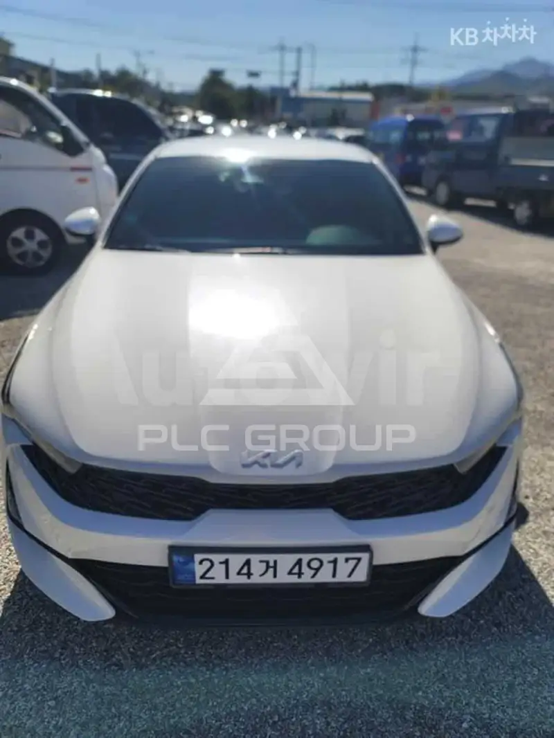 2022 KIA K5