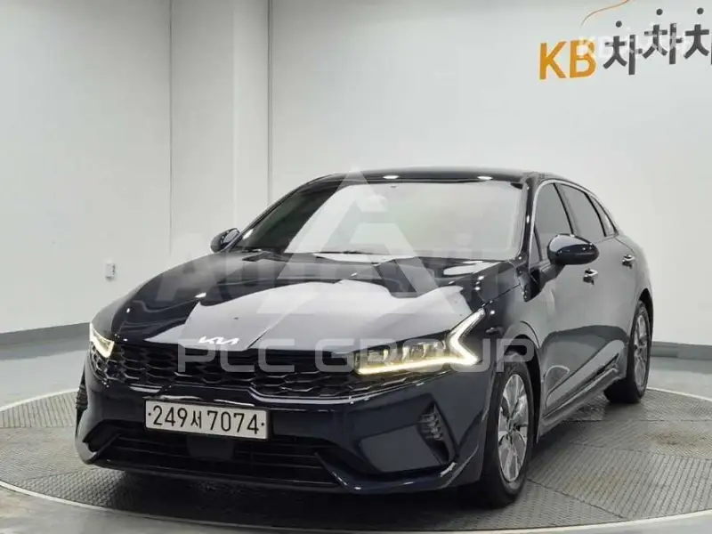 2022 KIA K5