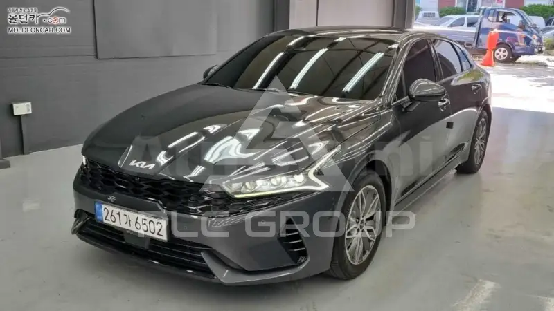 2022 KIA K5