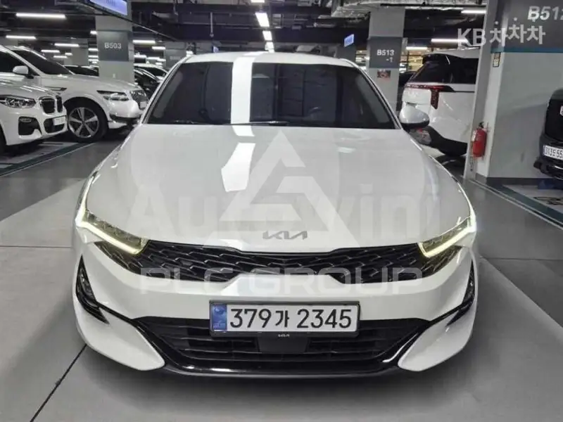 2022 KIA K5