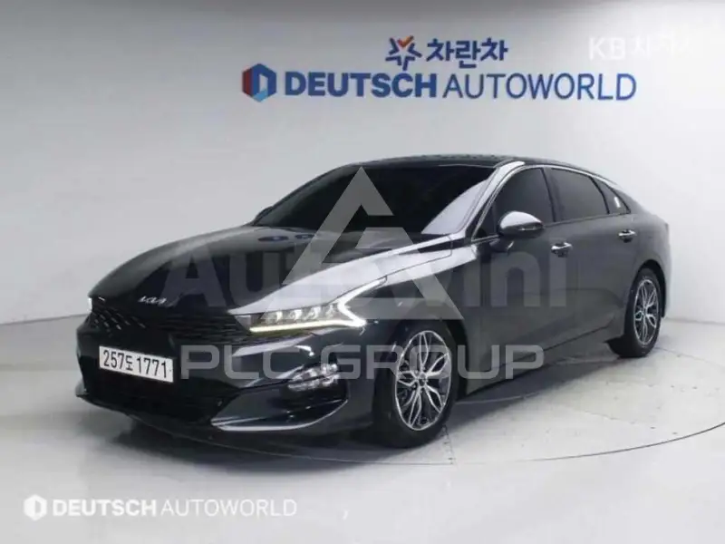 2022 KIA K5