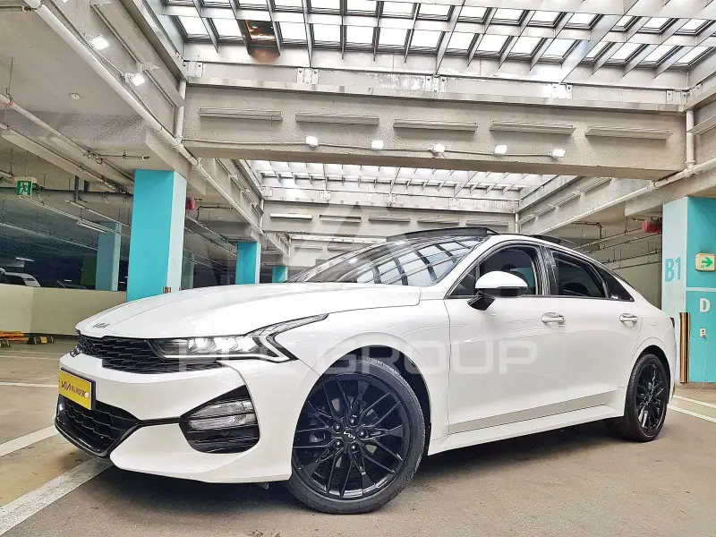 2022 KIA K5