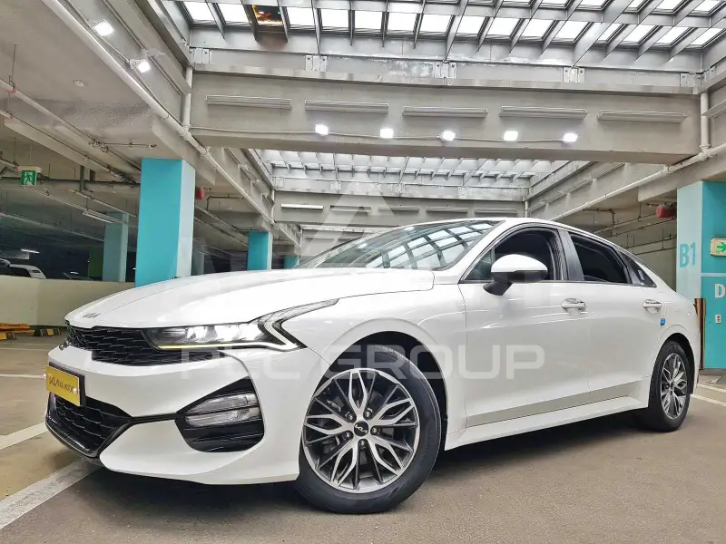 2022 KIA K5