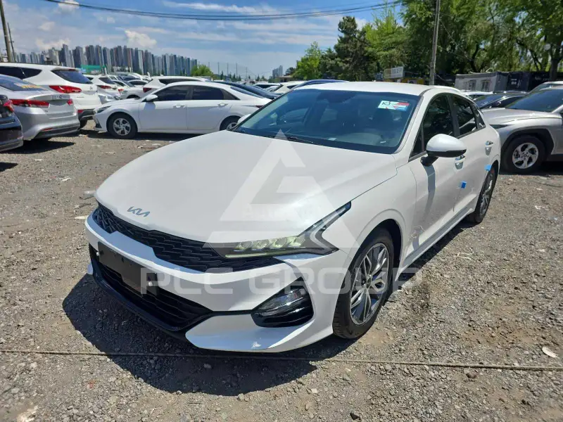2022 KIA K5