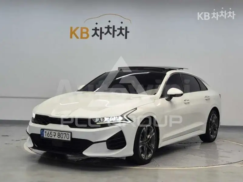 2022 KIA K5