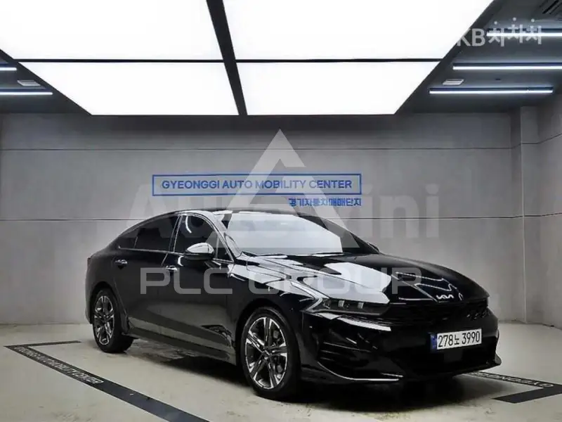 2022 KIA K5