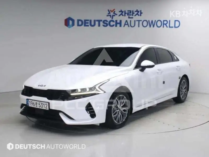 2022 KIA K5