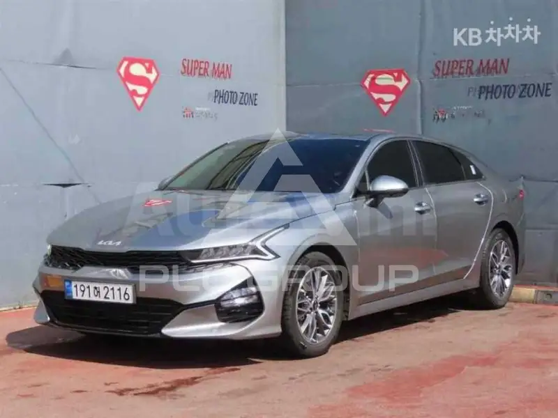 2022 KIA K5