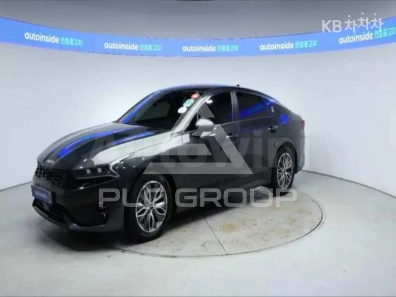 2022 KIA K5