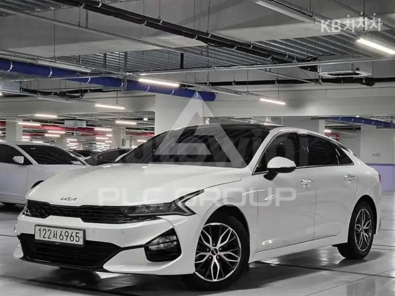 2022 KIA K5