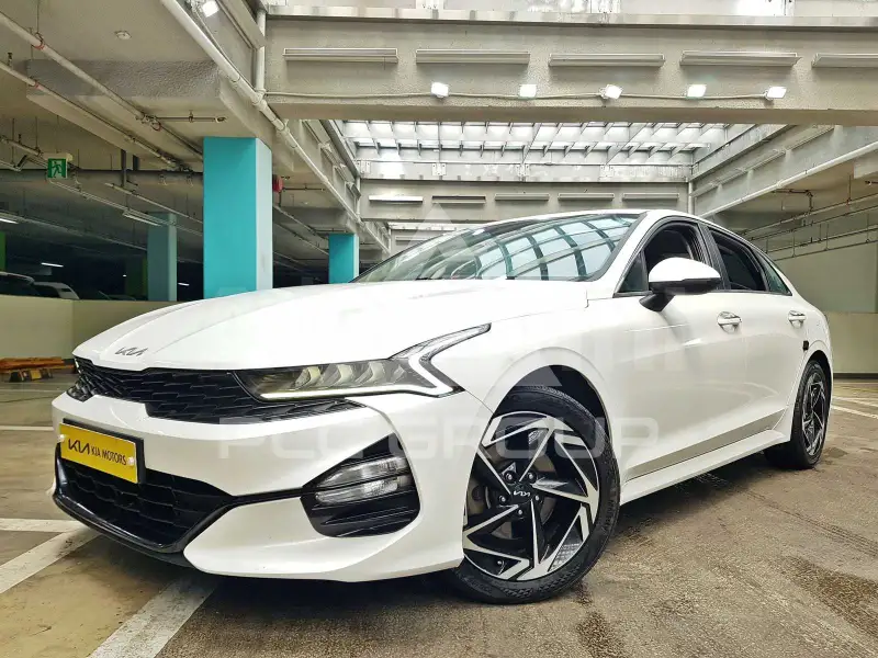 2022 KIA K5