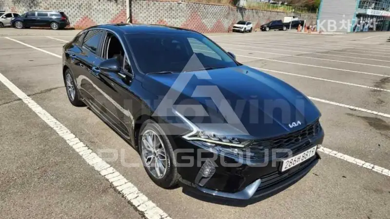 2022 KIA K5