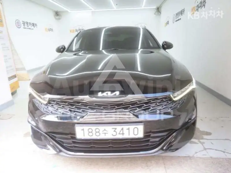 2022 KIA K5