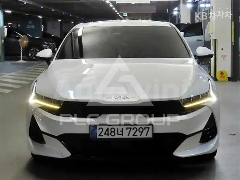 2022 KIA K5