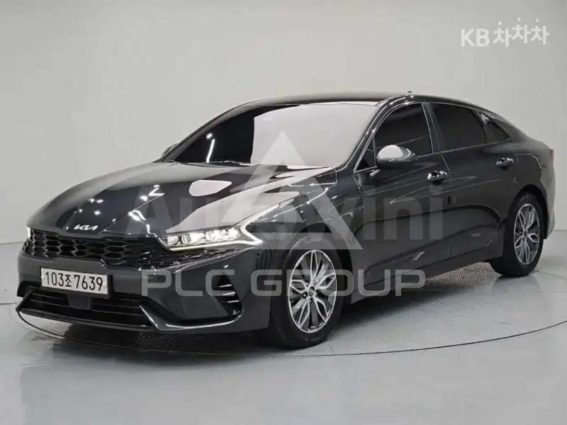 2022 KIA K5