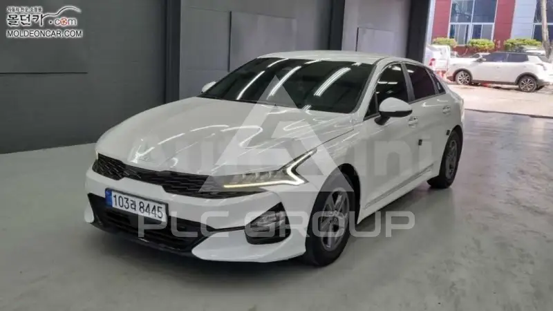 2022 KIA K5