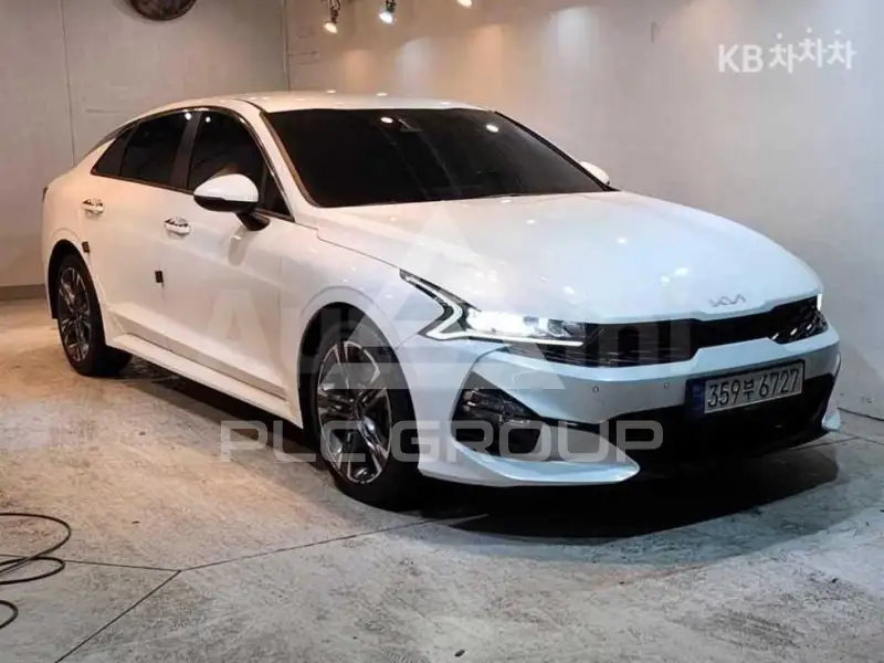 2022 KIA K5