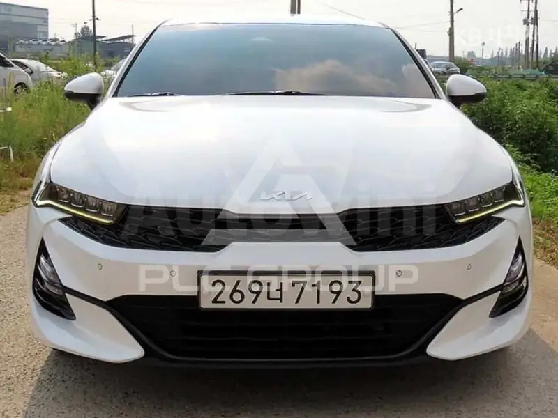 2022 KIA K5