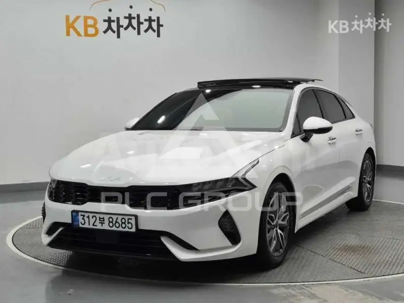 2022 KIA K5