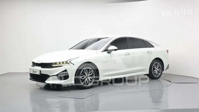 2022 KIA K5
