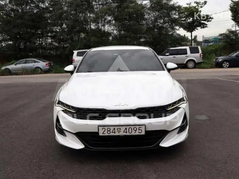 2022 KIA K5