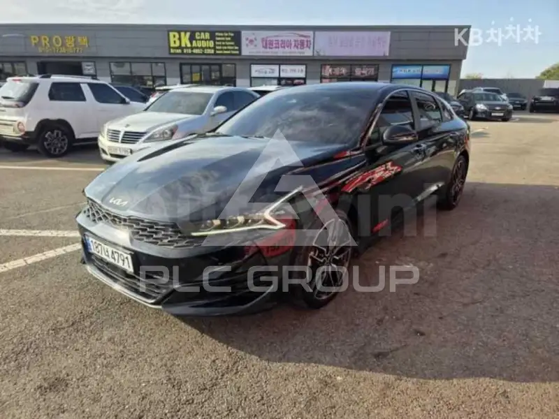 2022 KIA K5
