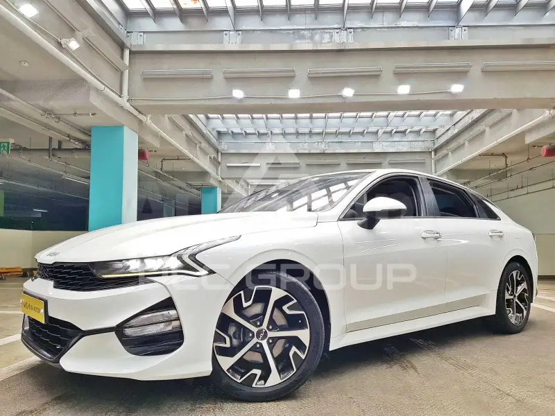 2022 KIA K5