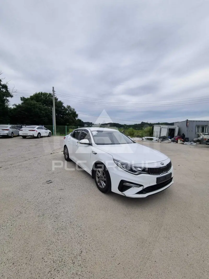 2022 KIA K5