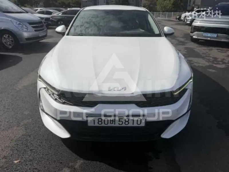 2022 KIA K5