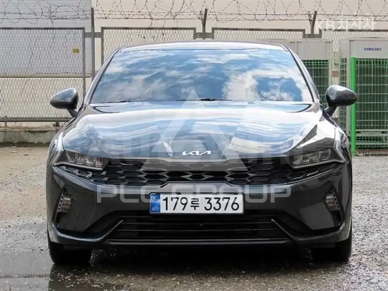 2022 KIA K5