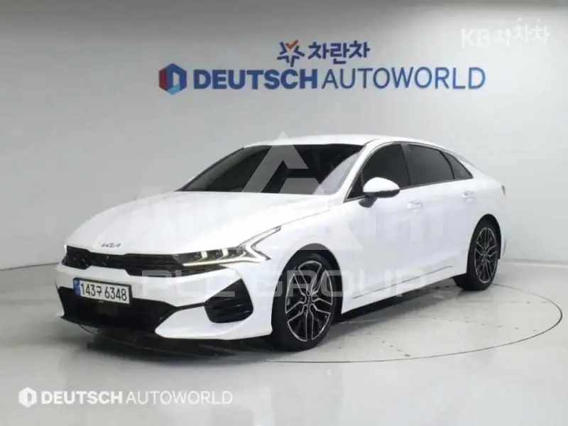 2022 KIA K5