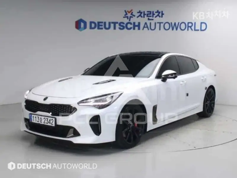 2022 KIA Stinger