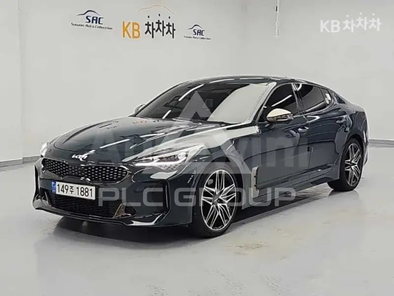 2022 KIA Stinger