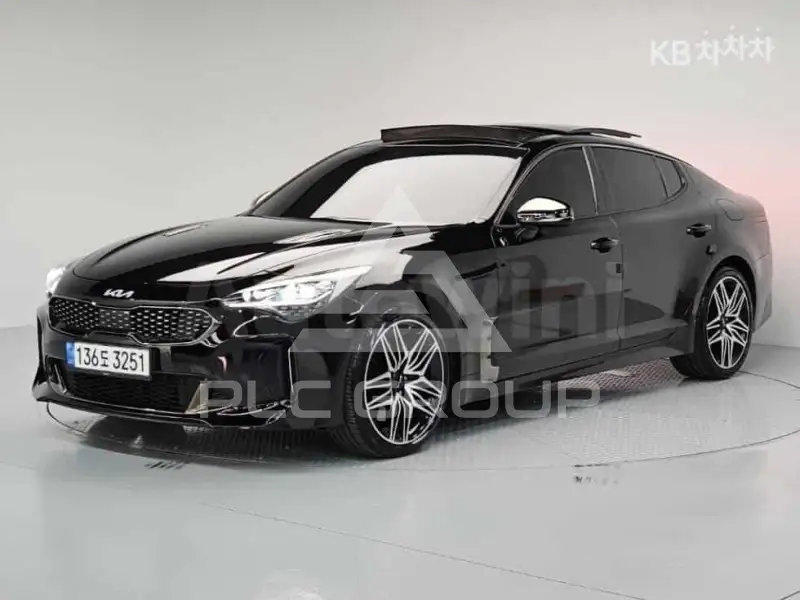 2022 KIA Stinger