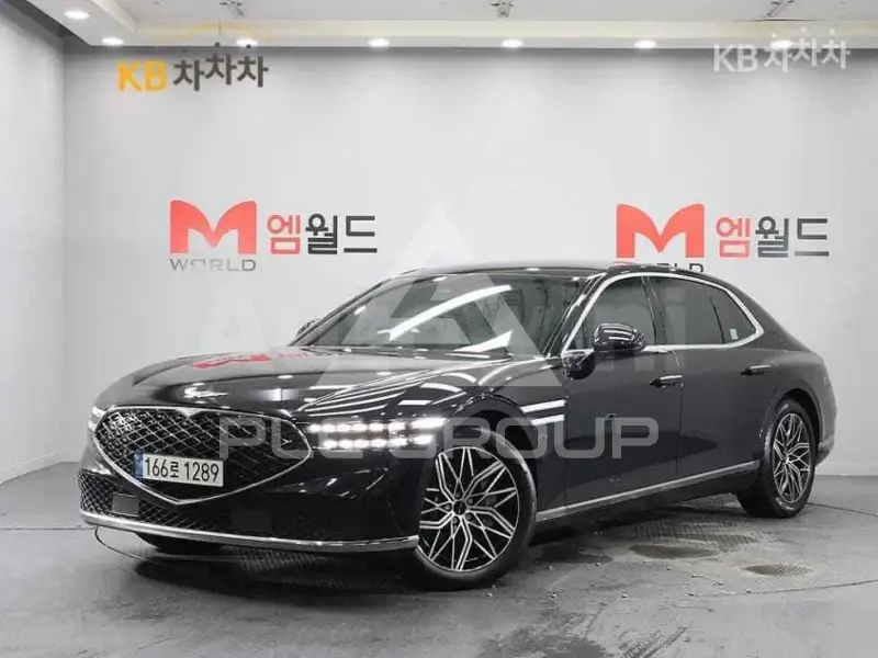 2022 Genesis G90