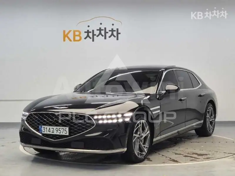 2022 Genesis G90