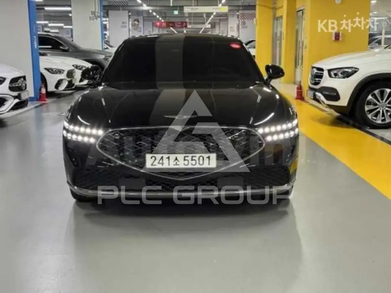 2022 Genesis G90