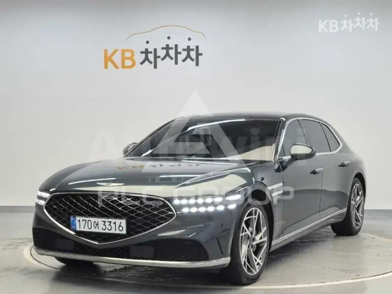2022 Genesis G90