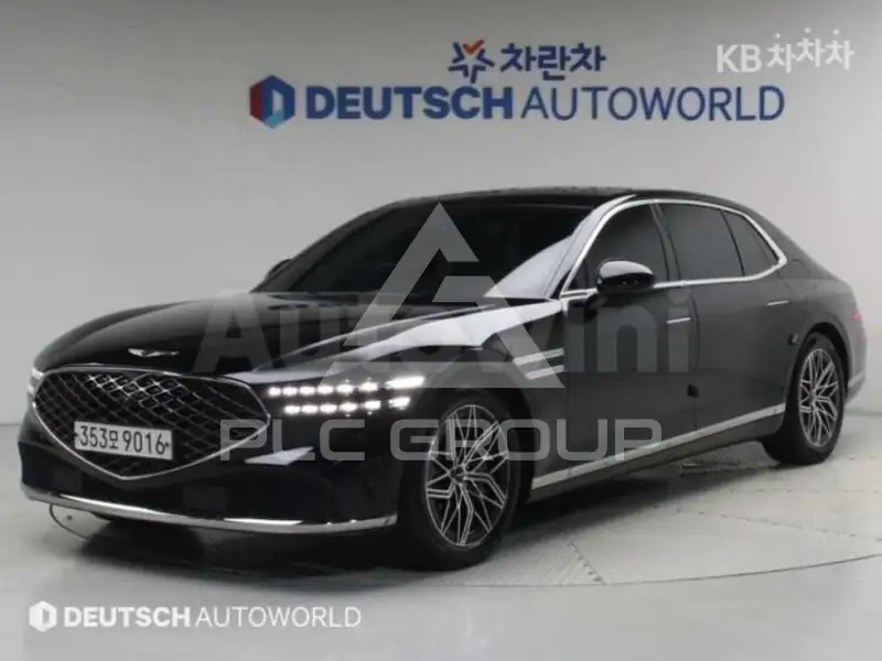 2022 Genesis G90