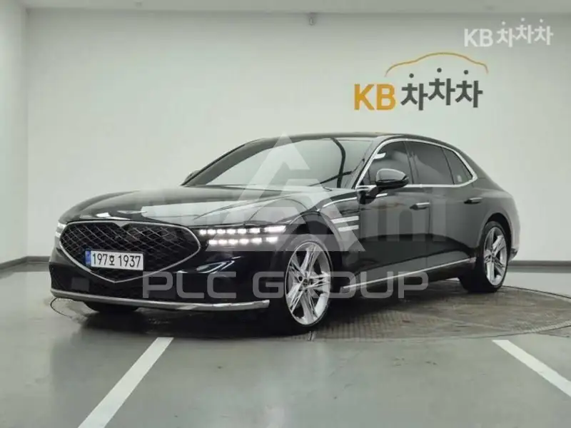 2022 Genesis G90