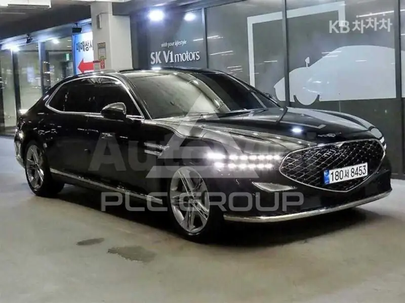 2022 Genesis G90